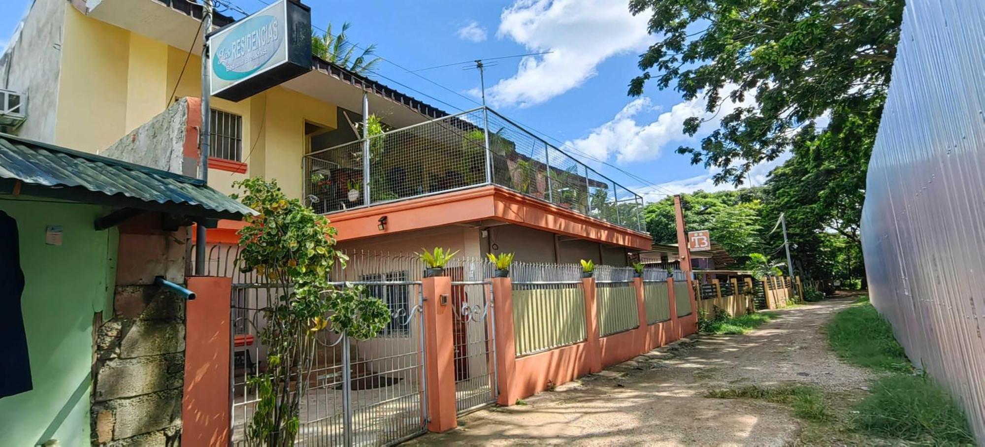 Las Residencias Bed And Breakfast Puerto Princesa Kültér fotó
