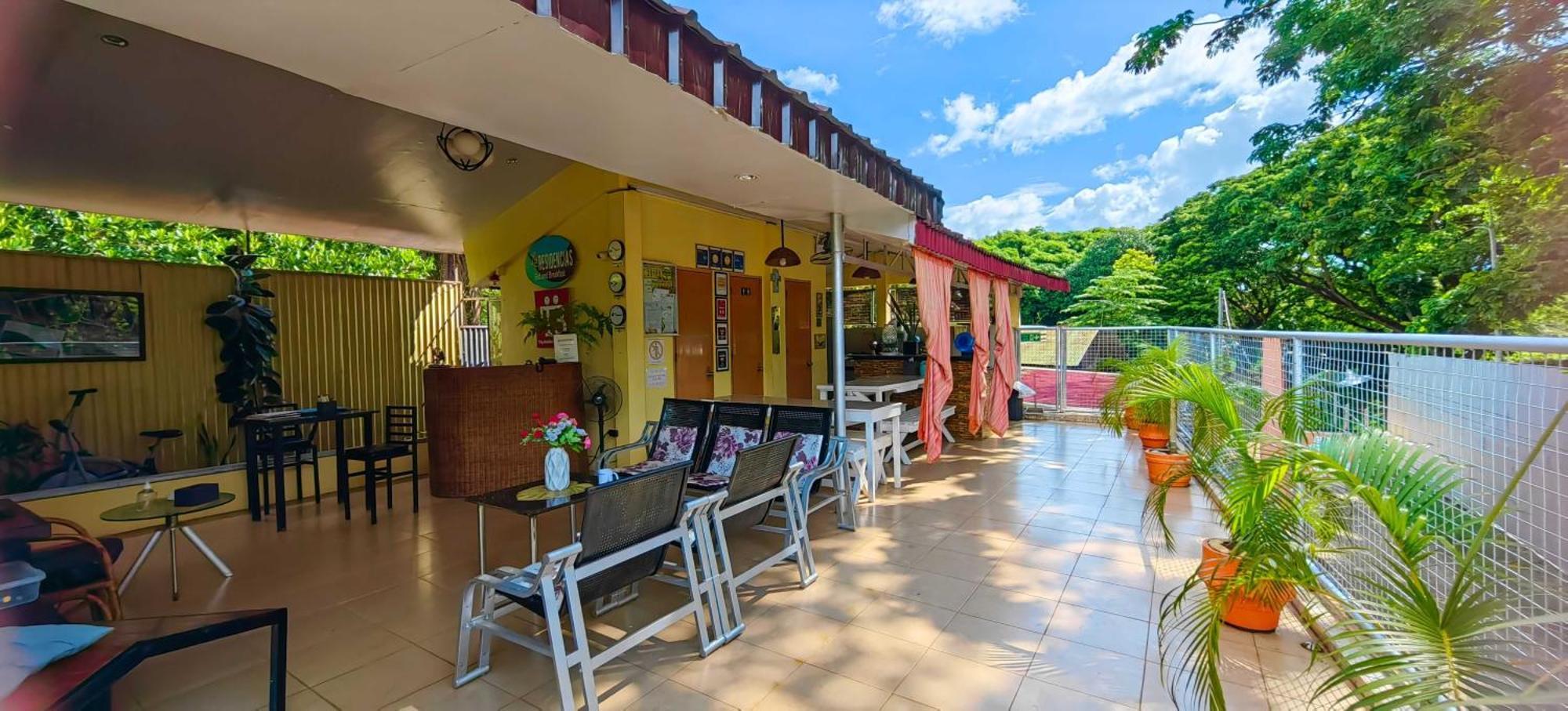 Las Residencias Bed And Breakfast Puerto Princesa Kültér fotó