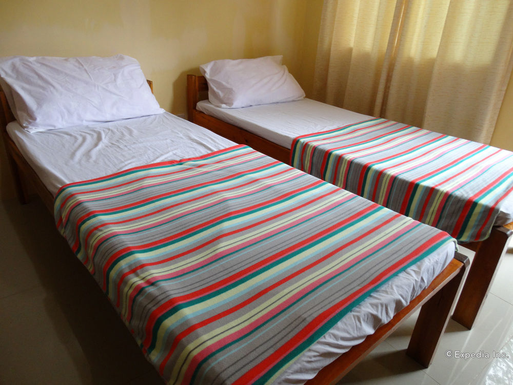 Las Residencias Bed And Breakfast Puerto Princesa Kültér fotó