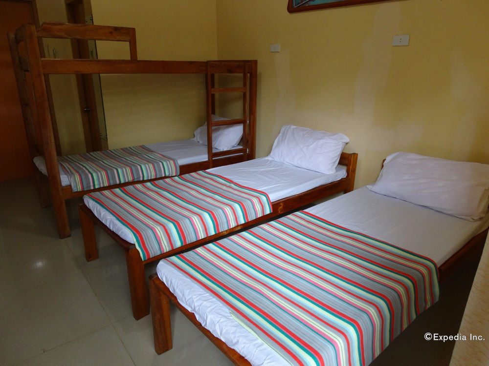 Las Residencias Bed And Breakfast Puerto Princesa Kültér fotó