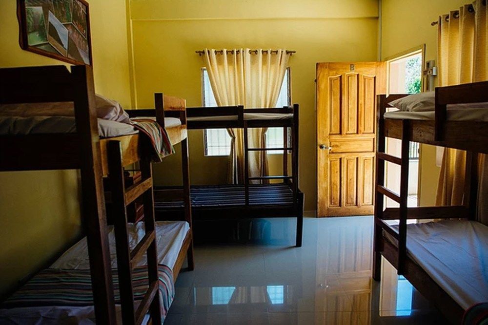Las Residencias Bed And Breakfast Puerto Princesa Kültér fotó